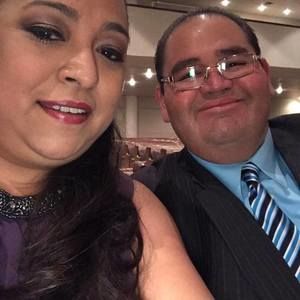 Meet your Posher, Mirtha